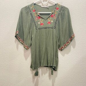 Pre-loved! MI AMI Green Boho Blouse!